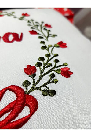 40x40 cm Nakışlı Bebek Kırlenti İsimli Fırfırlı Takı Yastığı İçi Dolgulu C20