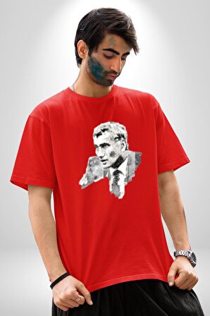 Yılmaz Güney Karakalem Yeşilçam Pamuklu Bisiklet Yaka Kadın Erkek Oversize Boyfriend Dijital Baskılı Kırmızı T-Shirt