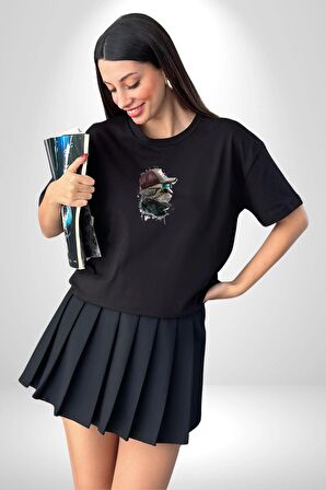 Pilot Çeketli Deri Şapkalı Cool Kedi Siyah Oversize Kadın Erkek Ön Orta Minimal Baskılı Tişört