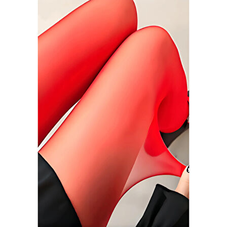 Kırmızı Külotlu Çorap 20 Den