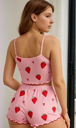 ÇİLEK DESENLİ PEMBE ŞORT TAKIM