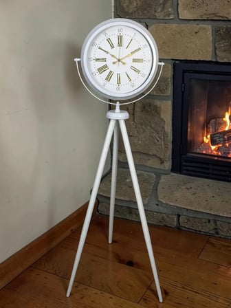 Royal White Gold Roma Rakam Tripod Ayaklı Saat iegxx