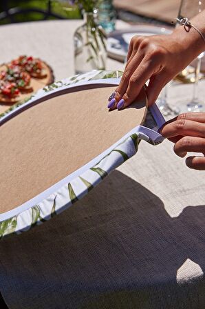 Arma House 33 cm Yuvarlak Çok Renkli Silinebilir Damalı Amerikan Servis Takımı 2 Kişilik