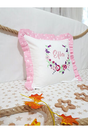 Nakışlı Kırlent Bebek İsimli 40x40 Cm İçi Dolgulu Fırfırlı Kırlent