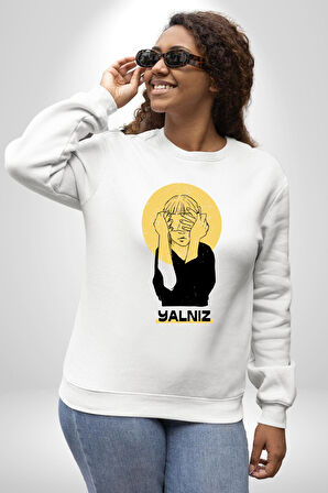 Yalnız Kadına Şiddete Hayır Kadın Erkek Beyaz Sweatshirt 
