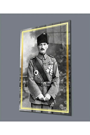 Atatürk Üniformalı Siyah Beyaz Cam Tablo Hediyelik Büyük Tablo Ev Ofis Dekoru