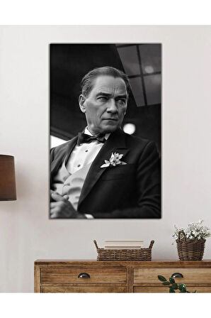 Atatürk Siyah Beyaz Dikey Cam Tablo Hediyelik Büyük Tablo Ev Ofis Dekoru