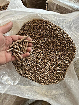 Çam Pelet Kedi Kumu %100 Doğal Selülöz Peleti Kedi Altlığı 15 Kg