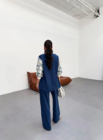 Çiçek Detaylı Tasarım Ceket Pantolon İkili Takım Tesettür Uyumlu İkili Takım