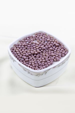 Cam İnci Boncuk 5 mm Karışık 2 Renk Açık Mürdüm Aksesuar Malzemesi (30 Gr 160 Adet)