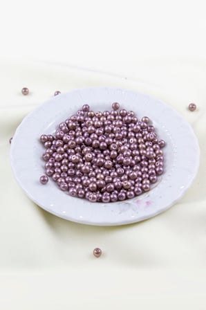 Cam İnci Boncuk 5 mm Karışık 2 Renk Açık Mürdüm Aksesuar Malzemesi (30 Gr 160 Adet)