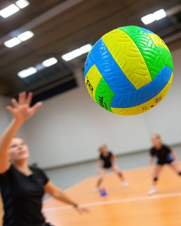 Voleybol Topu Güçlü Dış Kaplama UCZZZVOLEYBOLTOPU-4
