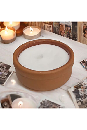 Çömlekte Lavanta Kokulu %100 Doğal Soya Mum - Yuvarlak (9 cm - Kahverengi)