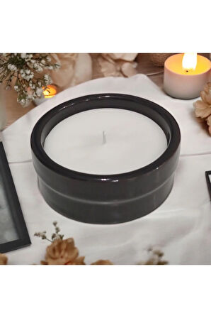Çömlekte Lavanta Kokulu %100 Doğal Soya Mum - Yuvarlak (8 cm - Siyah)