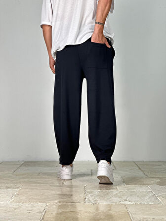 Double Paça Detaylı Siyah Pantolon