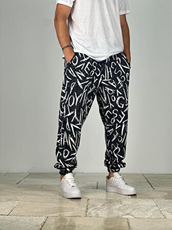 Siyah Beyaz Grafiti Desenli Jogger