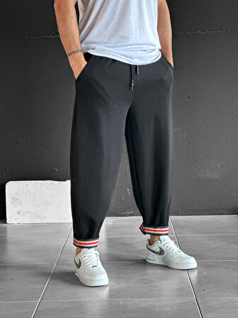 Paça Detaylı Siyah Boyfriend Pantolon