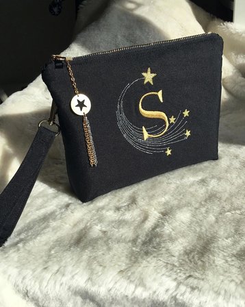 Stardust Yıldızlı Harf Nakışlı Clutch Çanta