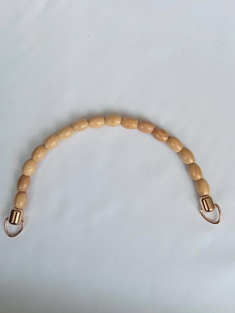 18 cm UÇLARI GOLD HALKALI  ARPA AHŞAP BONCUKLU C MODEL ÇANTA SAPI-ÇİFTLİ