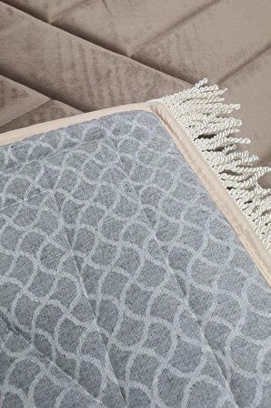 Çeyizdiyarı Saliha Kadife Dolgulu Seccade Kahverengi