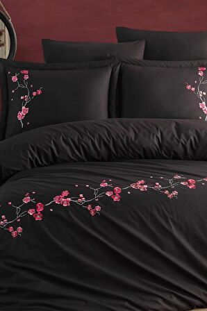 Sakura Nakışlı %100 Pamuk Çift Kişilik Nevresim Takımı Siyah