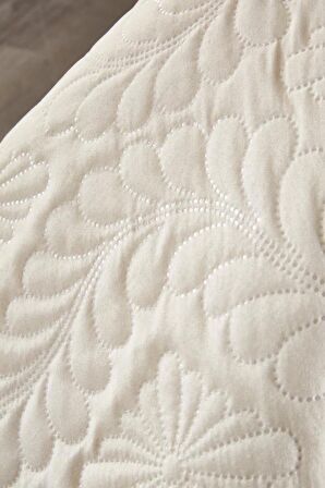 Ultrasonik Kapitoneli Ivory Tek Kişilik Yatak Örtüsü Bej