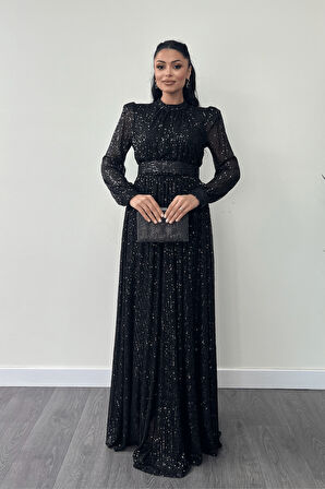 Pul Tül Payet Kumaş Büzgü Detaylı Kiloş Elbise - SİYAH