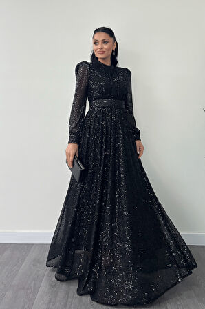 Pul Tül Payet Kumaş Büzgü Detaylı Kiloş Elbise - SİYAH