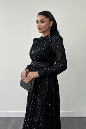 Pul Tül Payet Kumaş Büzgü Detaylı Kiloş Elbise - SİYAH