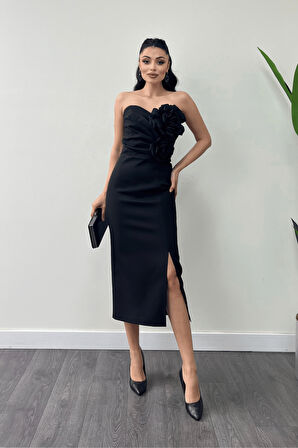 Atlas Kumaş Gül Detaylı Straplez Kalem Elbise - SİYAH