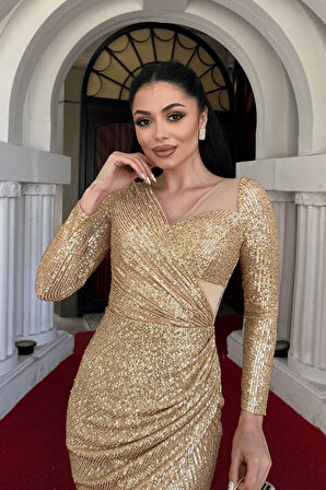 Pul Payet Kumaş Tasarım Büzgü Detaylı Elbise - GOLD