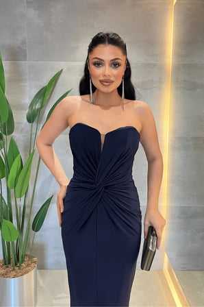 Jarse Kumaş Düğüm Straplez Detaylı Kalem Elbise - LACİVERT-GYM-210