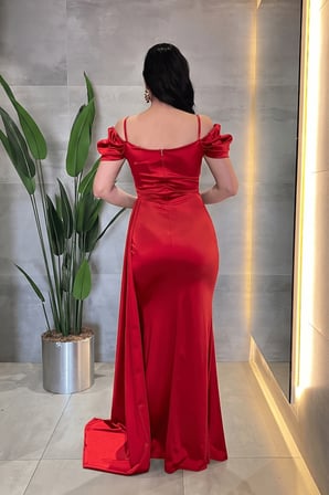 Saten Kumaş Büzgülü Şal Detaylı Abiye Elbise - KIRMIZI-GYM-39961