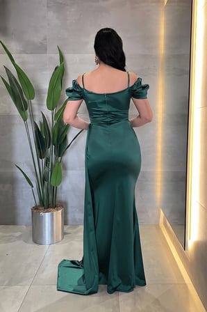 Saten Kumaş Büzgülü Şal Detaylı Abiye Elbise - ZÜMRÜT YEŞİL-GYM-39961