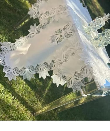 Kayla Krem-Krem Model  5 Parça Keten Masa Örtüsü Runner Seti Salon Takımı