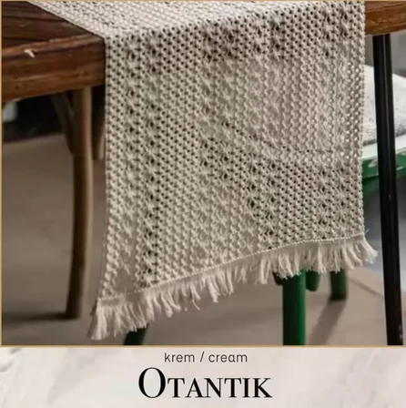 Otantik Krem 40x140 cm Fransız Dantel Detaylı Sehpa Örtüsü Dekoratif Tasarım