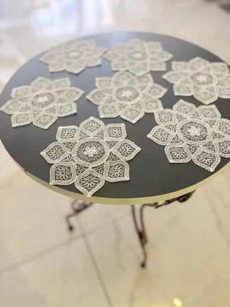 6'lı Dantel Kahve Sunumluğu 15x15 cm Asorti Desenli Bardak Altlığı Türk Kahvesi Fincan Sunum Seti
