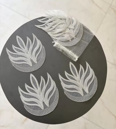 6'lı Dantel Kahve Sunumluğu 15x15 cm Asorti Desenli Bardak Altlığı Türk Kahvesi Fincan Sunum Seti