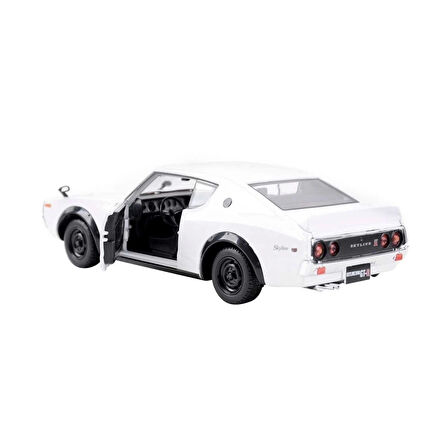 May 31528 Maisto 1/24 1973 Nissan Skyline 2000gt-r Kpgc110 -necotoys