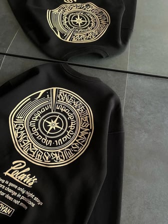 DE'CHARME Kışlık Bisiklet Yaka Ön Ve Arka Baskılı SweatShirt - Siyah