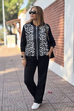 DE'CHARME Kadın Uzun Kollu önden Fermuarlı Leopar Desenli Viskon Iki Iplik Bluz Ve Pantolon Ikili Takım