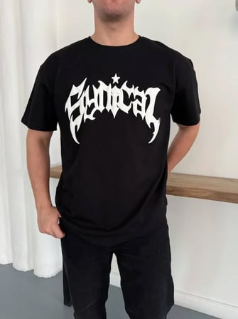 DE'CHARME Erkek Bisiklet Yaka Ön Baskılı  Kısa Kollu Tişört Streetwear Günlük Basic Pamuklu T-shirt - Siyah