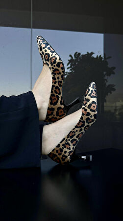Charlotte Leopar Desenli Stiletto