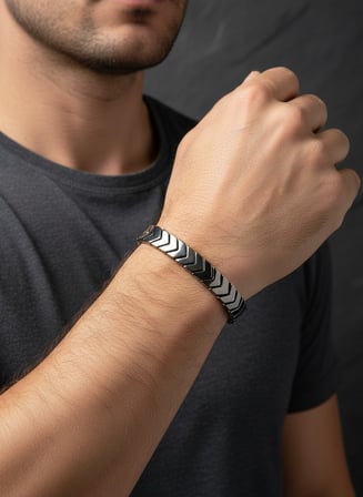 Erkek Füme Metalik Ok Detaylı Modern Bileklik