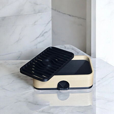 Şık ve Hijyenik Plastik Sabunluk - Su Tahliye Kanallı 12 cm