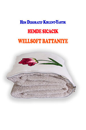 Kırmızı Lale Baskılı Dekoratif Yastık Kırlent Opsiyonel Battaniye 2 in 1