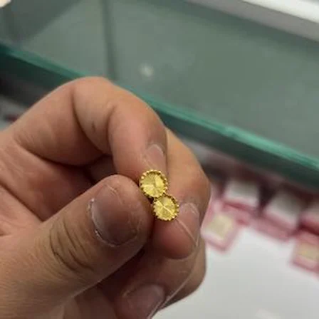 Dorikalı Çocukların Parıltısı 22 Ayar Altın Küpe 1.22gr Kadın Hediye