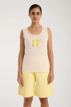 Kadın Beyaz Kurdele Detaylı Sarı Çizgili Şortlu Pijama Takımı MERY WOMAN