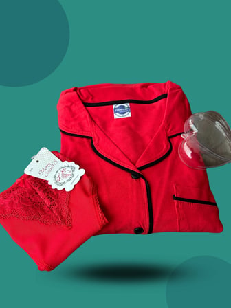 Kadın Yılbaşı 2'li Özel Kalp Kutulu Slip - Pijama Hediye Seti MERY WOMAN