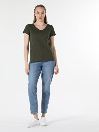Regular Fit V Yaka Örme Kadın Haki Kısa Kol Tişört